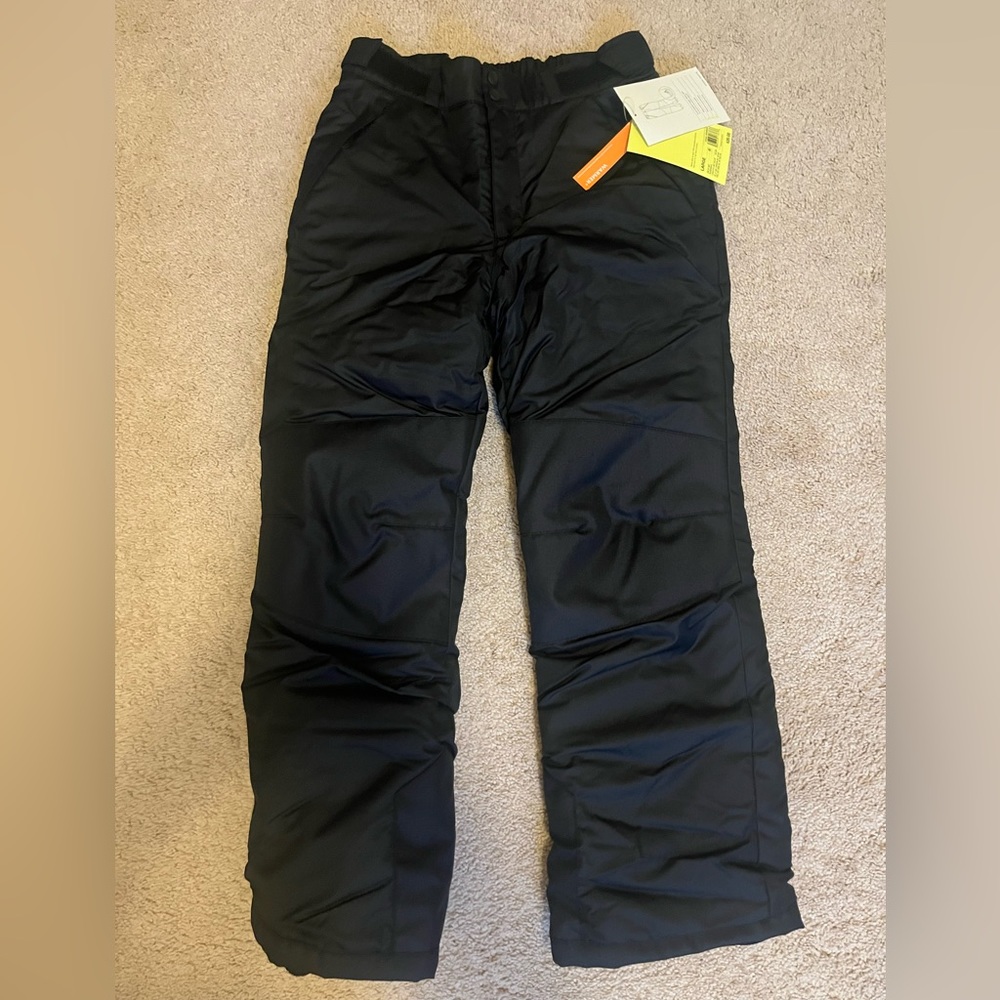 Brand new never worn black snow pants